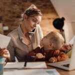 Επίδομα 1000 ευρώ για μητέρες: Σήμερα Τετάρτη 12/11 η πληρωμή – Ποιες θα πάρουν χρήματα