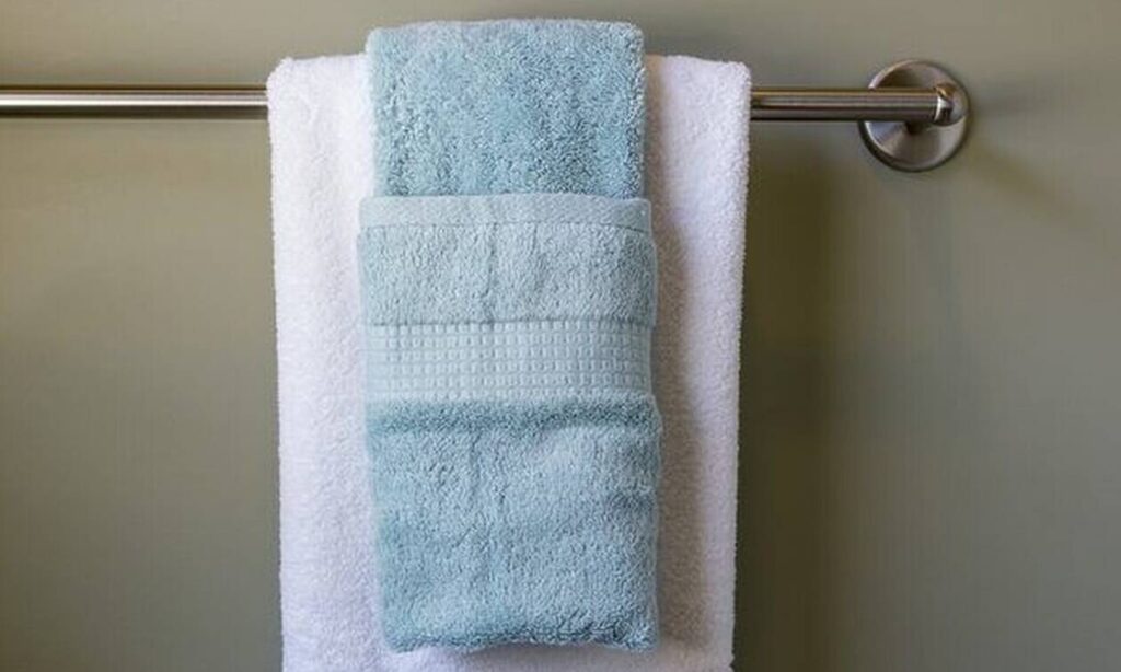 Ούτε στους 30, ούτε στους 40 – Στους πόσους βαθμούς πλένετε τις πετσέτες μπάνιου