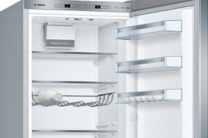 Λίγοι άνθρωποι γνωρίζουν σε τι χρησιμεύει ένα συρτάρι στο ψυγείο