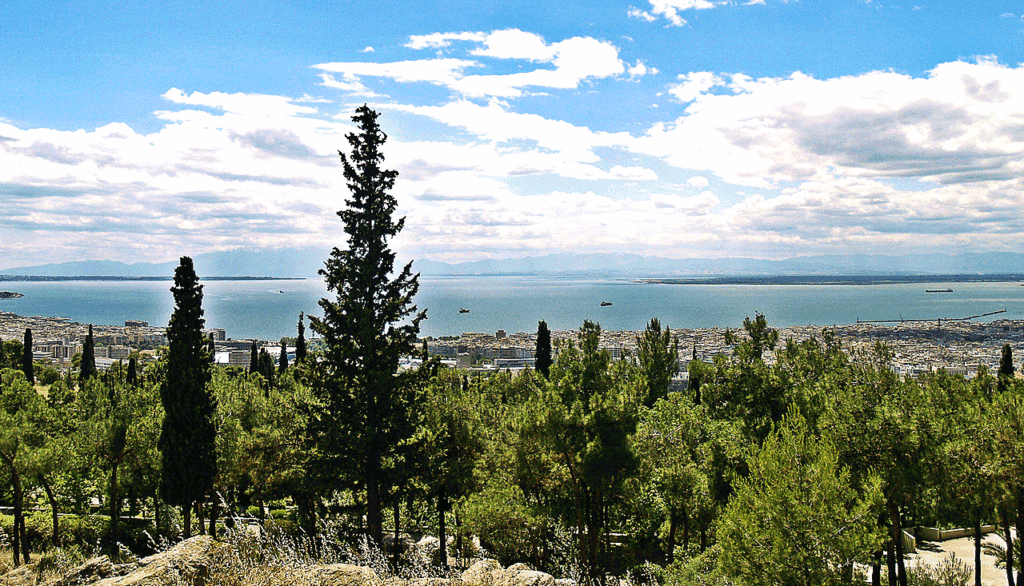 Συναγερμός στη Θεσσαλονίκη για βλήμα στο Σέιχ Σου