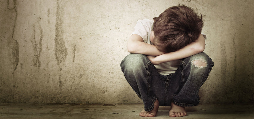 ΣΟΚ! Ασελγούσε στα ανίψια του ηλικίας 2 και 4 ετών