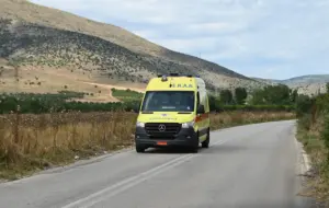 Σοκαριστικό τροχαίο – Τρία άτομα στο νοσοκομείο