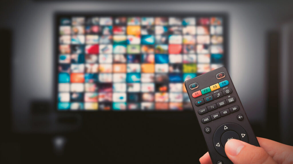 Σύλληψη 48χρονου στη Σαντορίνη για παράνομη παροχή συνδρομητικών υπηρεσιών