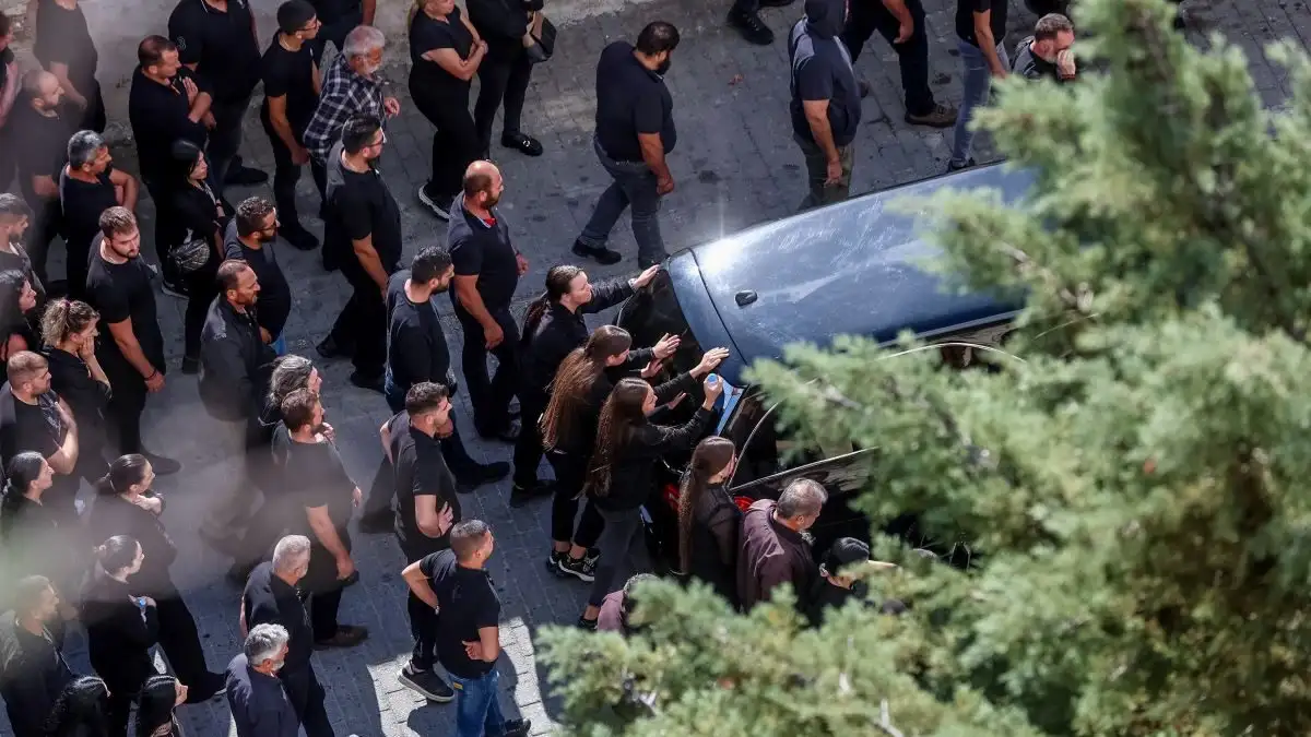 Σπαρακτικές κραυγές και κατάρες στην κηδεία του 39χρονου στα Βορίζια