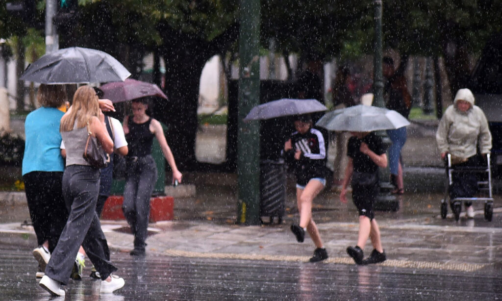 Καιρός: Νέο Έκτακτο Δελτίο από την ΕΜΥ – Ποιες περιοχές μπαίνουν σε έντονη κακοκαιρία