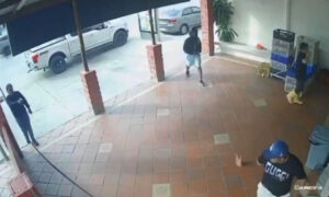 Προσοχή σκληρό βίντεο: Η στιγμή της εκτέλεσης ποδοσφαιριστή σε μαγαζί