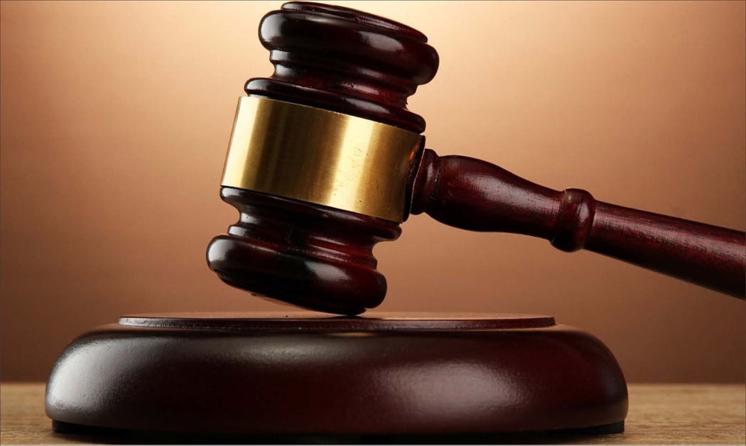 Η εισαγγελέας «καταρρίπτει» τον πολιτικό μανδύα της Χρυσής Αυγής στη δίκη-ορόσημο