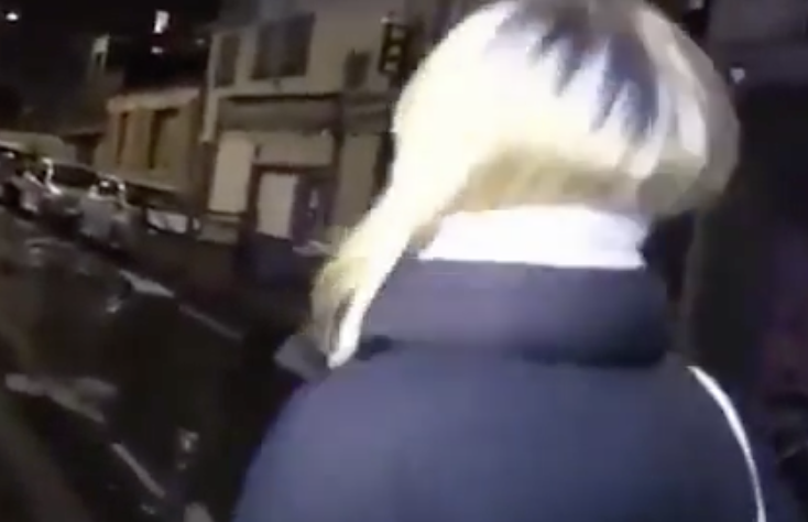 Πέτυχε στο δρόμο την κόρη του Πούτιν και της είπε «πάρ΄τον τηλέφωνο να σταματήσει τον πόλεμο»