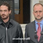 Στο αυτόφωρο τη Δευτέρα ο Άρης Μουγκοπέτρος μετά τη μήνυση της συζύγου του – Τι λένε οι δύο πλευρές