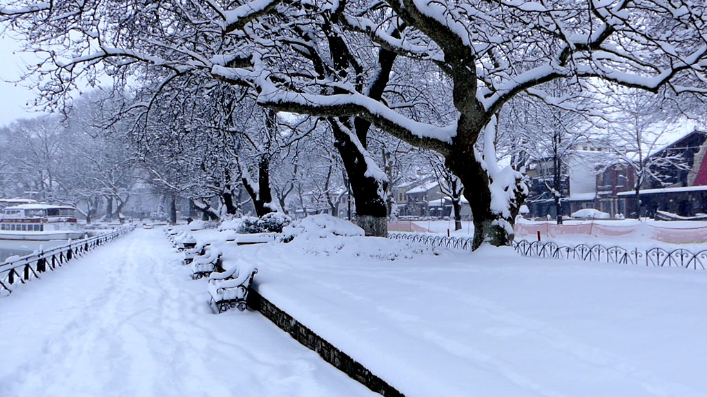Σκανδιναβικό ψύχος στο τέλος του 2025 – Ραγδαία πτώση θερμοκρασίας και λίγα χιόνια σε χαμηλά υψόμετρα