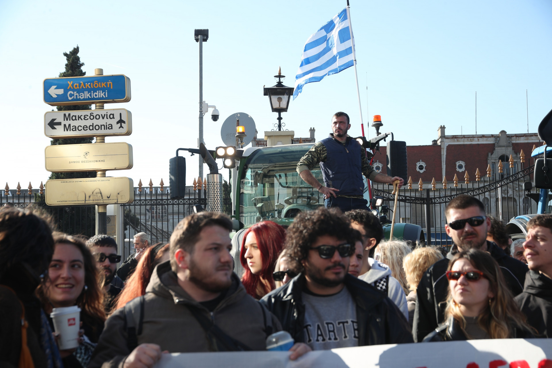 Μπλόκο στο λιμάνι της Θεσσαλονίκης από αγρότες και κτηνοτρόφους της Βορείου Ελλάδας