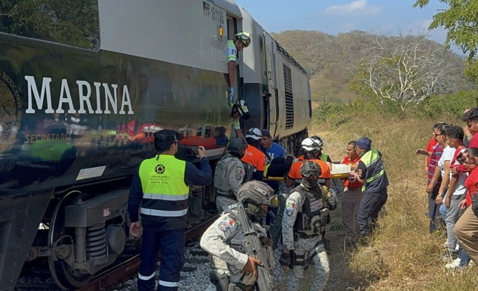 Σιδηροδρομικό δυστύχημα: Τουλάχιστον 13 νεκροί και δεκάδες τραυματίες