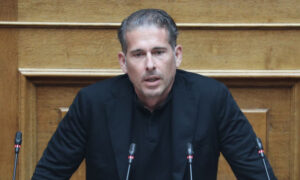 Σύλληψη του Διαμαντή Καραναστάση για οδήγηση υπό την επήρεια αλκοόλ στο κέντρο της Αθήνας