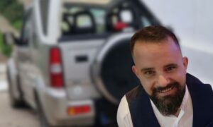 Θρήνος για τον 37χρονο Λάζαρο Χατζηδάκη που σκοτώθηκε σε τροχαίο