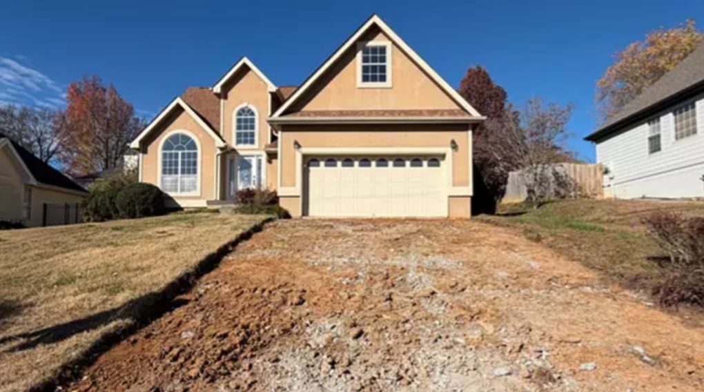 Απίστευτο και όμως αληθινό: Έκλεψαν την αυλή (!) γυναίκας!