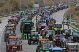 Κινητοποιήσεις αγροτών: «Κόβεται» η Ελλάδα στα δύο από το μεσημέρι