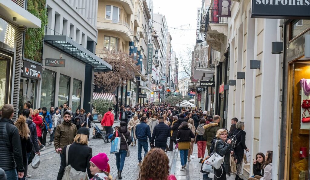 Η πρώτη Κυριακή με ανοιχτά μαγαζιά του Δεκεμβρίου