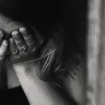 Φρίκη! Τρεις άνδρες βίασαν 23χρονη έξω από τον σταθμό του μετρό