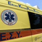 Ανατροπή φορτηγού στην Ιονία Οδό: Μάχη για τον απεγκλωβισμό του οδηγού