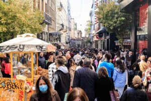 Η νέα Κυριακή με ανοικτά μαγαζιά και σούπερ μάρκετ