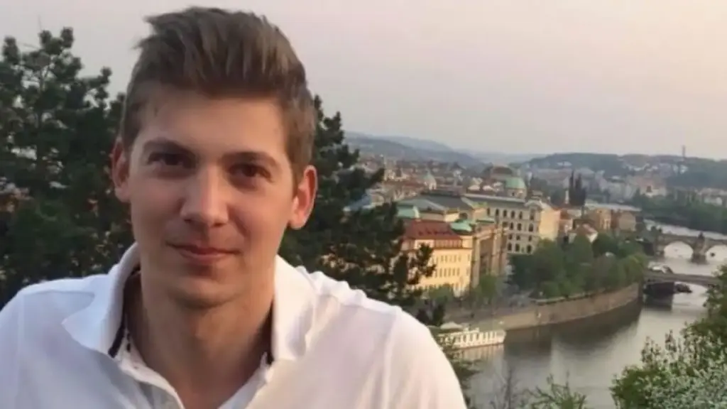 Χανιά: «Κβαντική απάτη» με φρούδες υποσχέσεις – Ο καθηγητής που έπεισε την οικογένεια του αγνοούμενου γιατρού ότι μπορεί να τον εντοπίσει