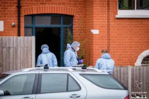 ΣΟΚ! Σκότωσε τη σύντροφό του με κουζινομάχαιρο