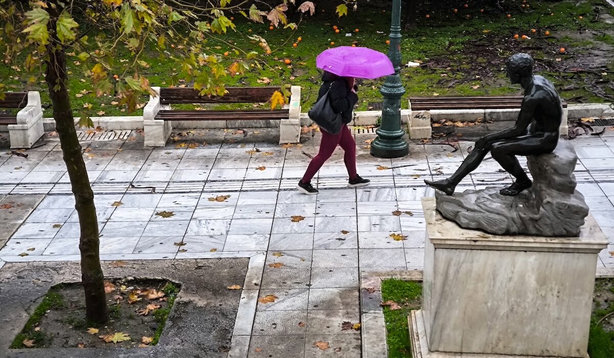 Έρχεται καιρική ανατροπή: Σφοδρές καταιγίδες σε Αθήνα και νότια Ελλάδα