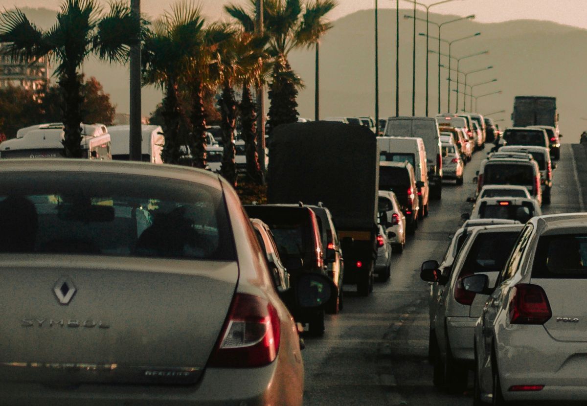 Χαοτική κατάσταση στην Αθηνών – Λαμίας: Πορτοκάλια καλύπτουν το οδόστρωμα