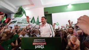 Το μεγάλο πρόβλημα του ΠΑΣΟΚ για να «χτυπήσει» στα ίσα τη Νέα Δημοκρατία