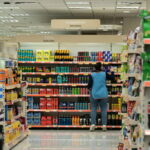 Εορταστικό ωράριο Χριστουγέννων 2025: Τι γίνεται με τα σούπερ μάρκετ