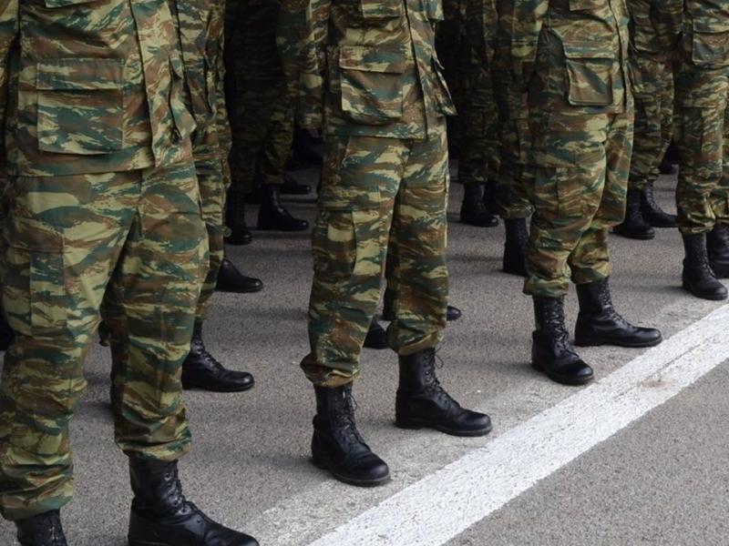 Σφίγγει ο κλοιός στις αναβολές στράτευσης: Τι αλλάζει με το νέο νομοσχέδιο του ΥΠΕΘΑ