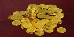 «Χρυσή» εκτόξευση: Νέο υψηλό για τη λίρα – Οι τιμές πώλησης