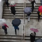 Σκάει νέα κακοκαιρία – Πού θα πέσουν βροχές και χιόνια