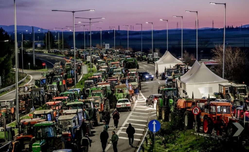 Αγροτικές επιδοτήσεις στο μικροσκόπιο: Δεσμεύσεις λογαριασμών, έρευνα του «ελληνικού FBI» και πολιτικό παρασκήνιο