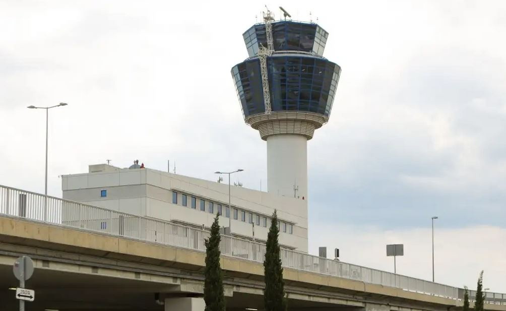 Κλειστό το FIR Αθηνών: Πρόβλημα στις ραδιοσυχνότητες εμποδίζει τις πτήσεις σε όλα τα αεροδρόμια της χώρας