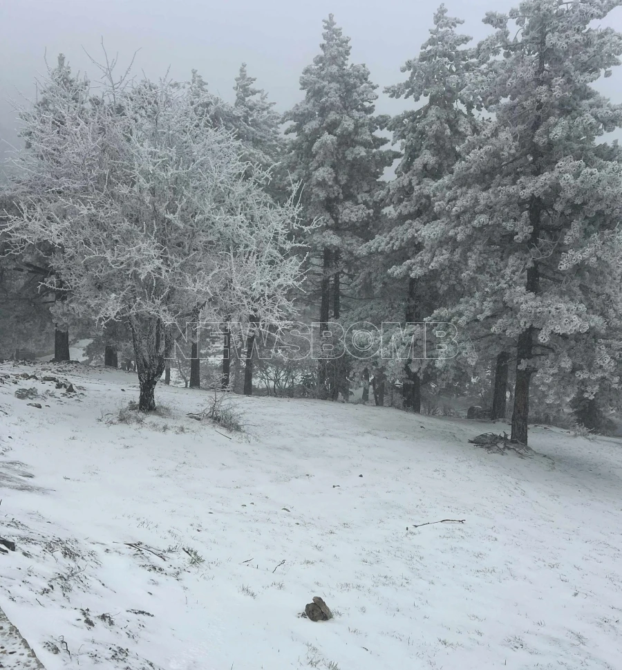 Καιρικός συναγερμός στην Αττική: Χιόνια στην Πάρνηθα, ισχυρές βροχές και φόβοι για έντονα φαινόμενα τις επόμενες ώρες