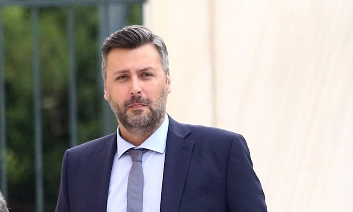 Γιάννης Καλλιάνος: «Χθες πήγα να πνιγώ έξω από το σπίτι μου» – Νέο κύμα βροχών απειλεί ξανά την Αττική