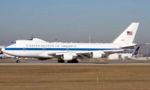 Αν δείτε αυτό το αεροπλάνο να πετάει σημαίνει πως έχετε 5 λεπτά ζωής ακόμα