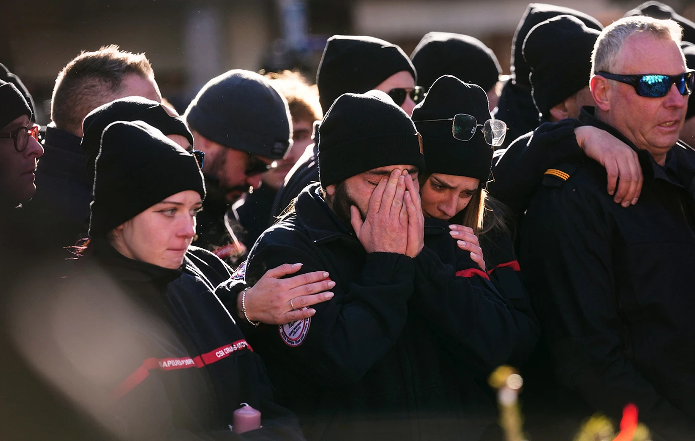 Τραγωδία στο Κραν Μοντανά: Ελεύθεροι οι δύο ιδιοκτήτες του μπαρ