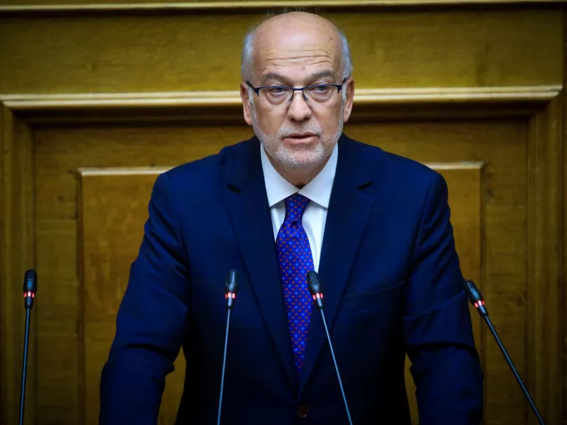 «Πυρά» Φλωρίδη κατά Καρυστιανού: «Μπέρδεψε τον πόνο με…»