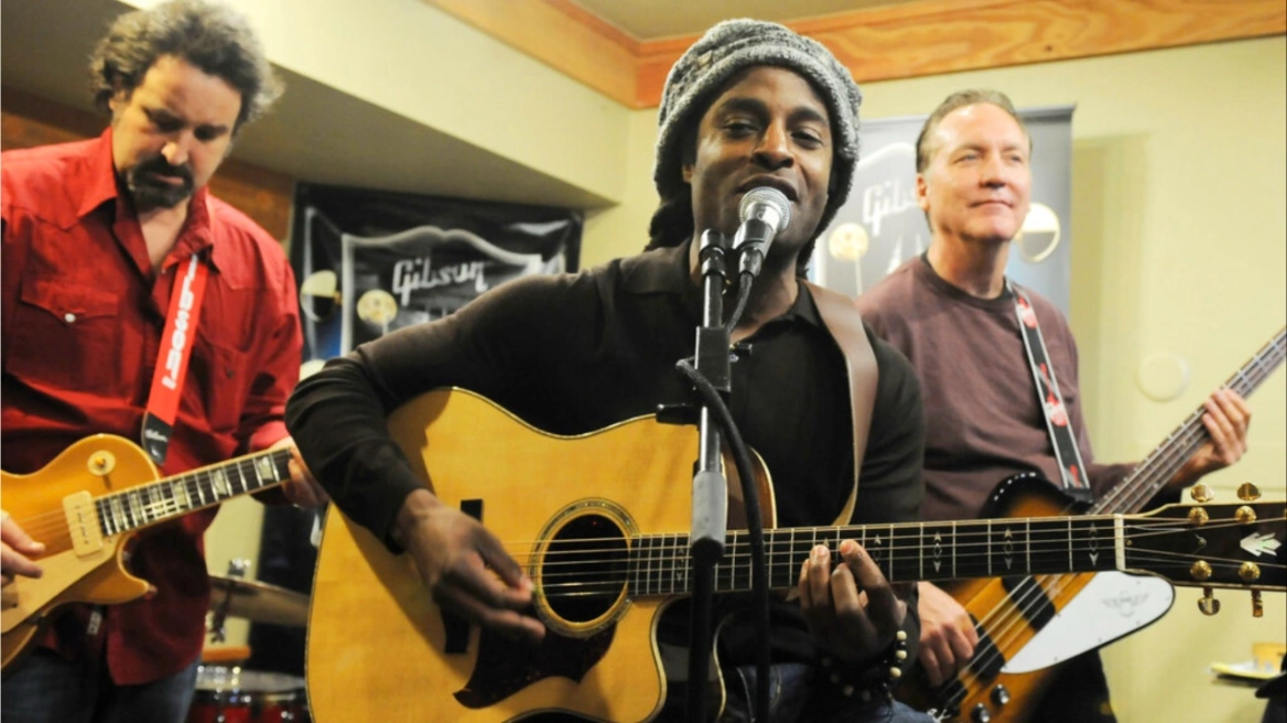 Πέθανε στα 50 του ο Τζον Φορτέ, συνεργάτης των Fugees και υποψήφιος για Grammy