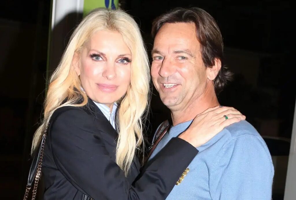 Η Ελένη Μενεγάκη ζει ήρεμα, κλείνει «χρυσά» deal και διαψεύδει όσους περίμεναν το comeback