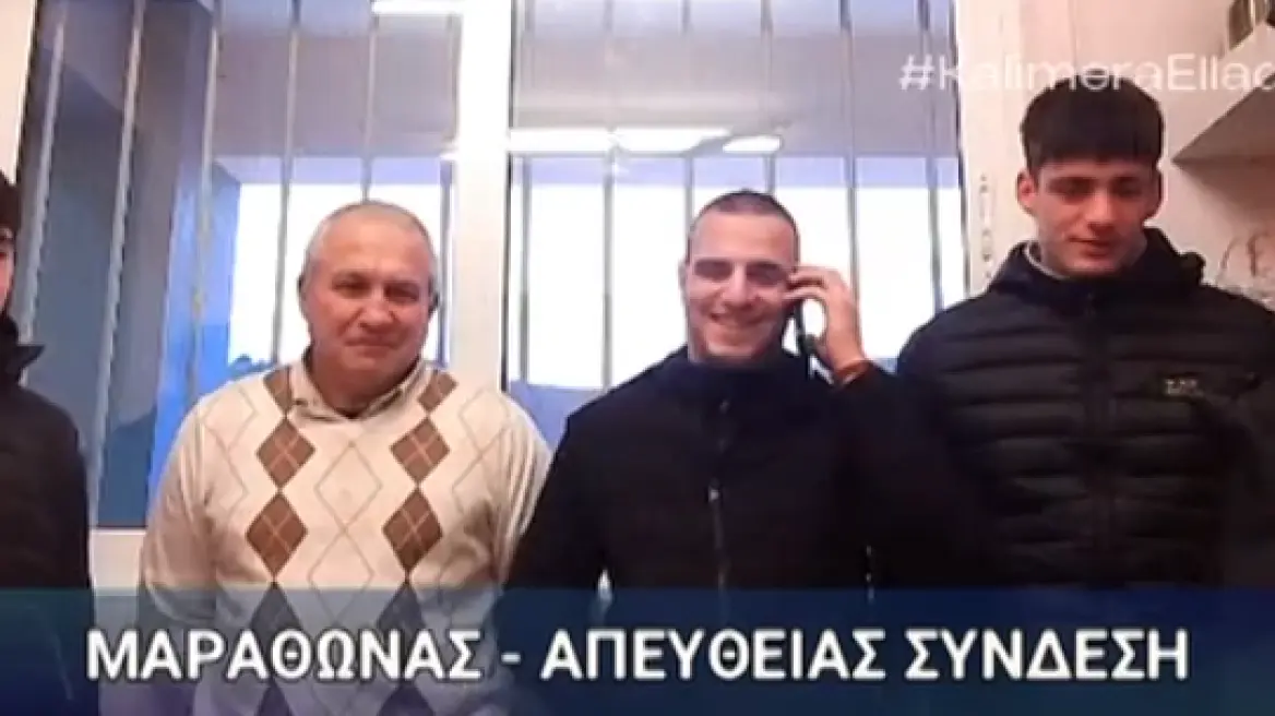 Μαθητές Β’ Λυκείου στη Νέα Μάκρη μπήκαν σε φλεγόμενο σπίτι και έσωσαν ηλικιωμένους