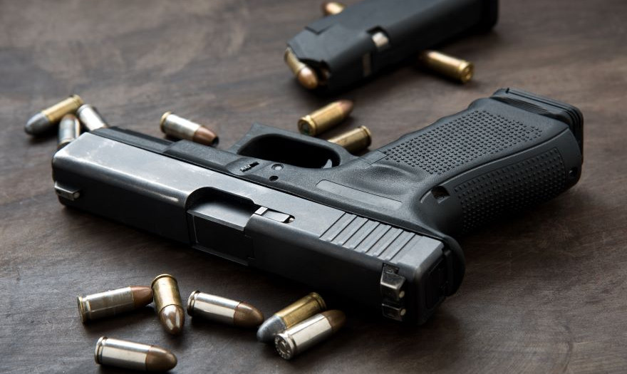 14χρονος μαθητής πήγε στο σχολείο με πιστόλι