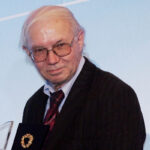 Πέθανε πασίγνωστος Έλληνας δημοσιογράφος