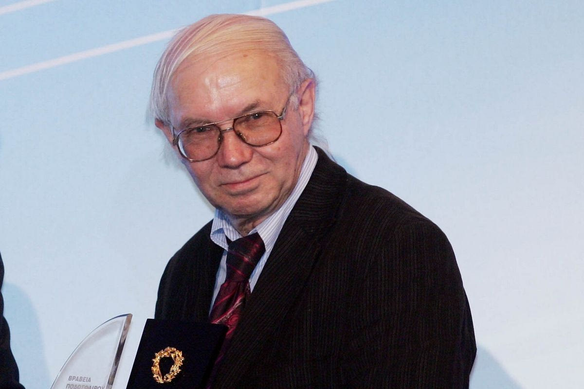 Πέθανε πασίγνωστος Έλληνας δημοσιογράφος