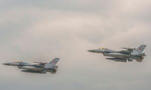 Νέες παραβιάσεις από τουρκικά F-16 στο Αιγαίο – Πέντε εισβολές στον ελληνικό εναέριο χώρο μέσα σε μία ημέρα