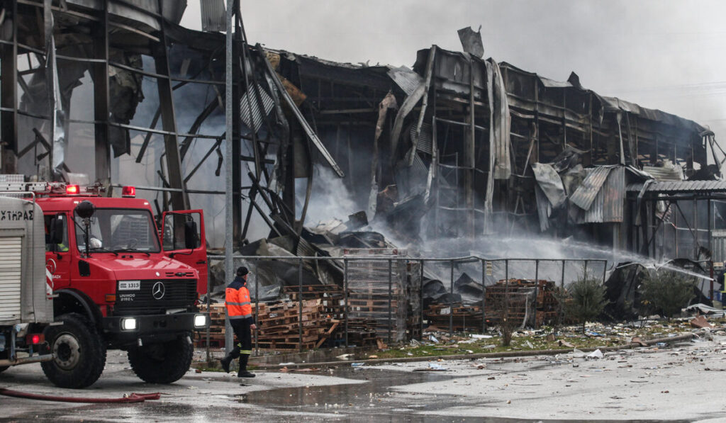 Ελεύθεροι οι συλληφθέντες για τη δολοφονική έκρηξη στη Βιολάντα