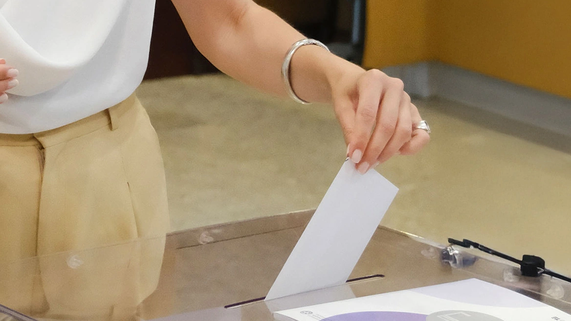 Δημοσκόπηση GPO: Άνοιξε η ψαλίδα υπέρ της ΝΔ – Κατρακύλα για κόμματα, εκρηκτική άνοδος αναποφάσιστων