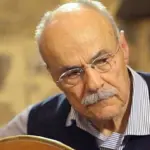 Πέθανε ο Γιάννης Ξυλούρης – Η Κρήτη αποχαιρετά τον «Ψαρογιάννη» και μια ολόκληρη εποχή της μουσικής της